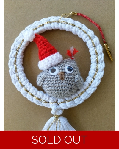 Handmade Macrame Wreath with handmade owl 1